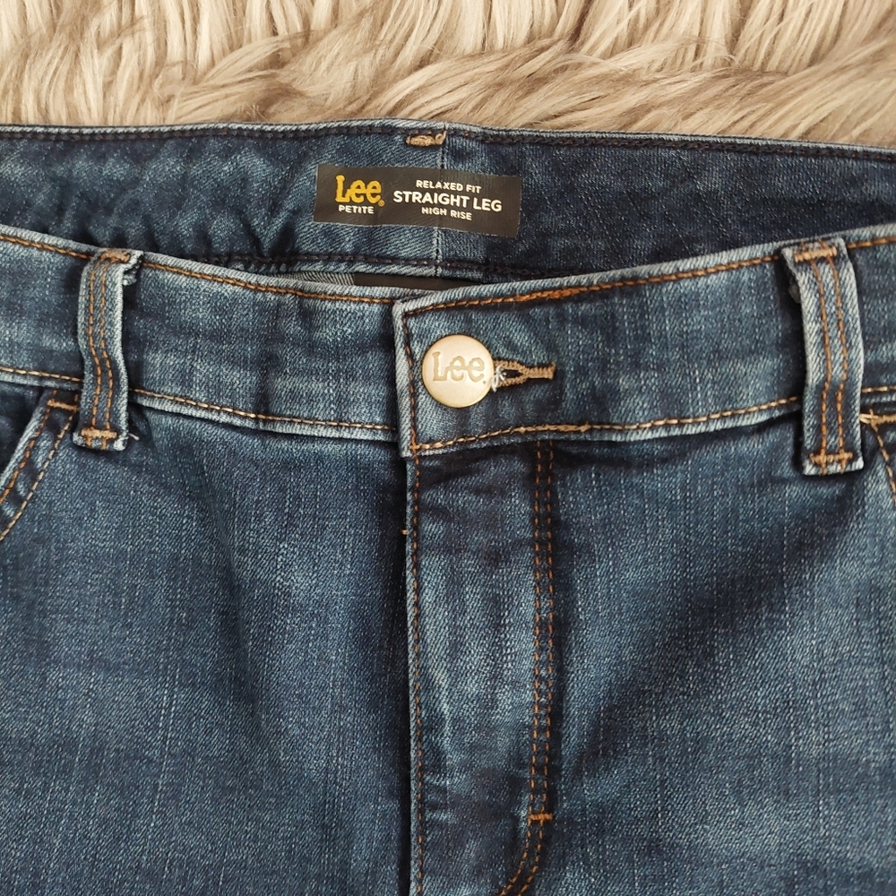LEE Petite Relaxed Fit Size 16 Straight Leg High Rise Jeans